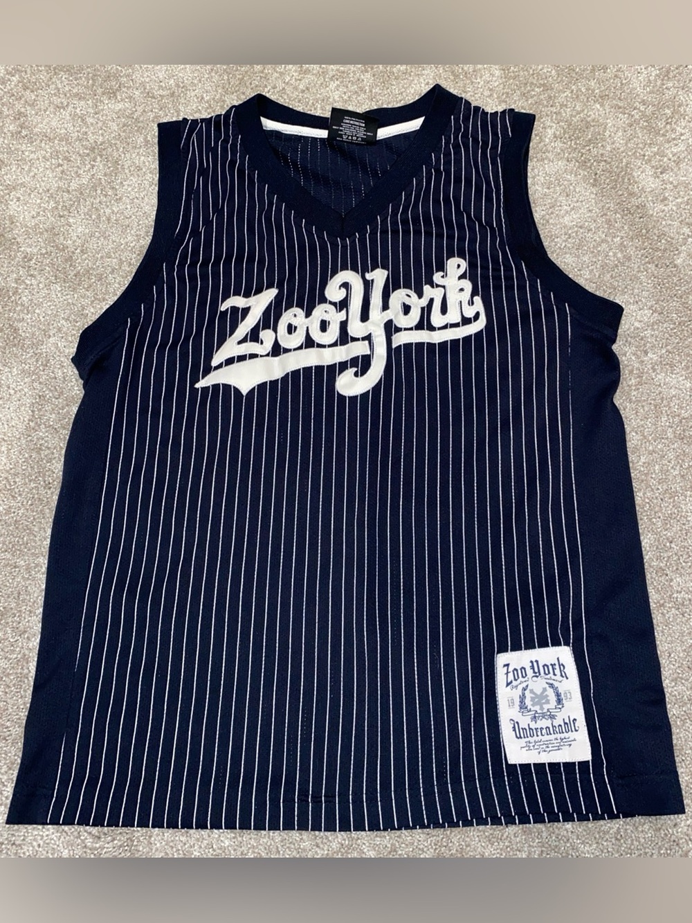 Vintage Zoo York Unbreakable Jersey Size M Sleeveless Tank Top Navy Pinstripe